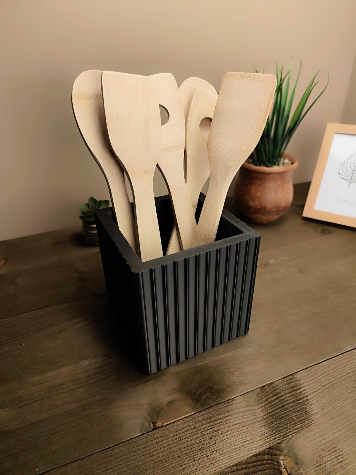 Square Ribbed Utensil Holder