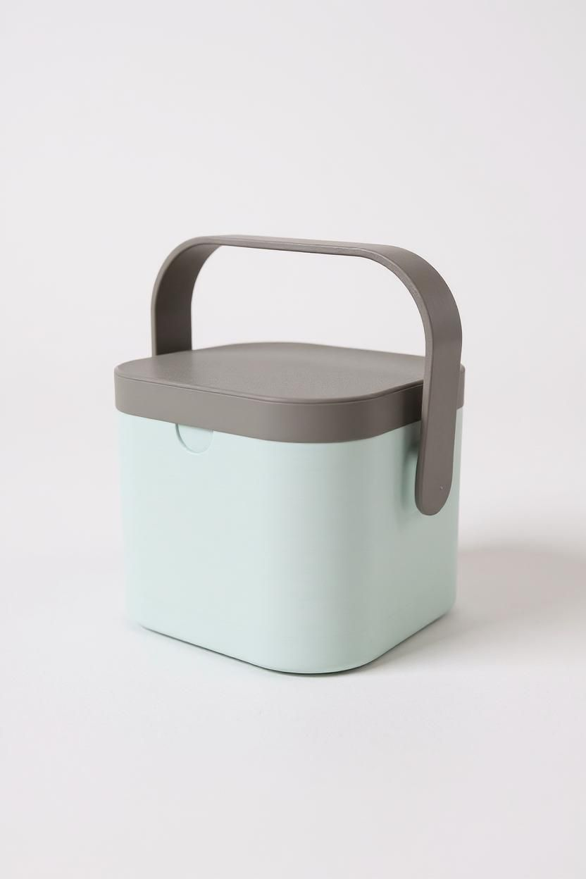Freezable Can Carrier — Portable 4-Can Cooler Box