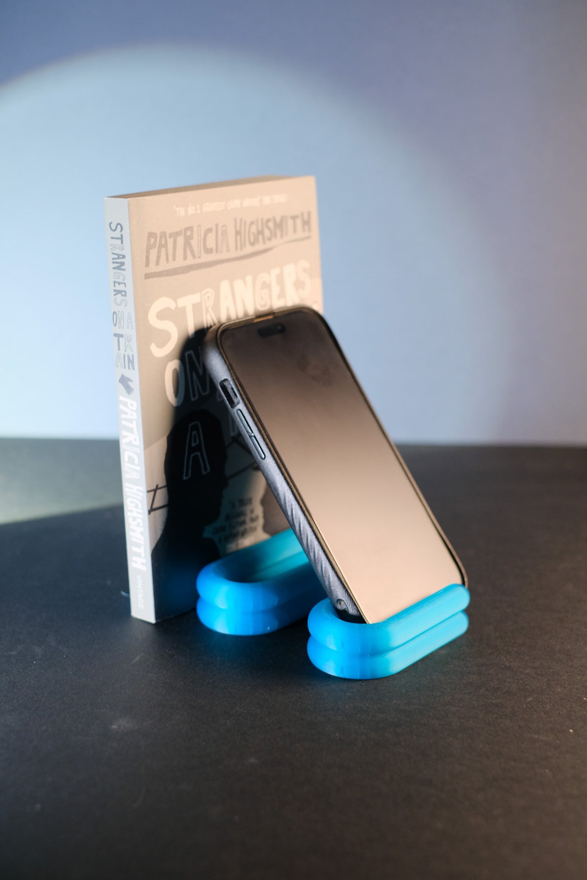 Wibble Desktop Stand - product photo 2