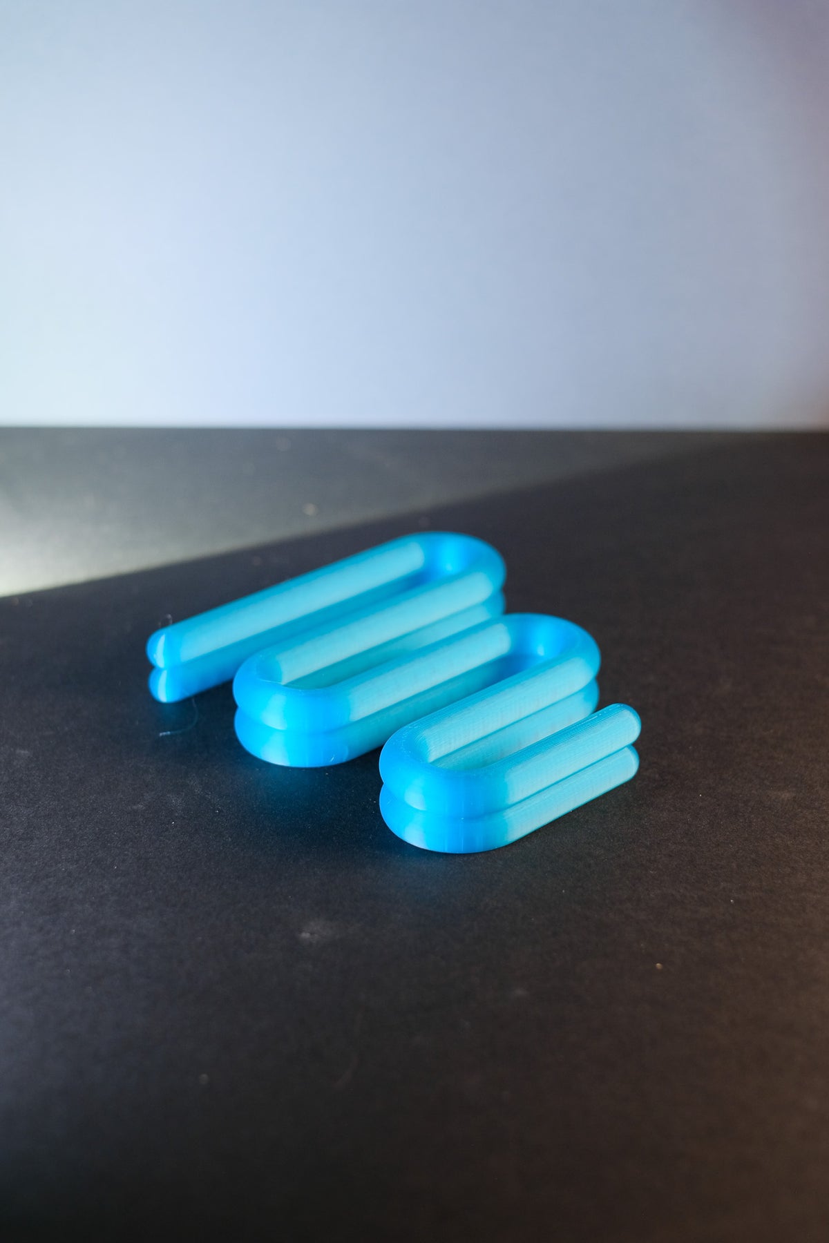 Wibble Desktop Stand - product photo 3