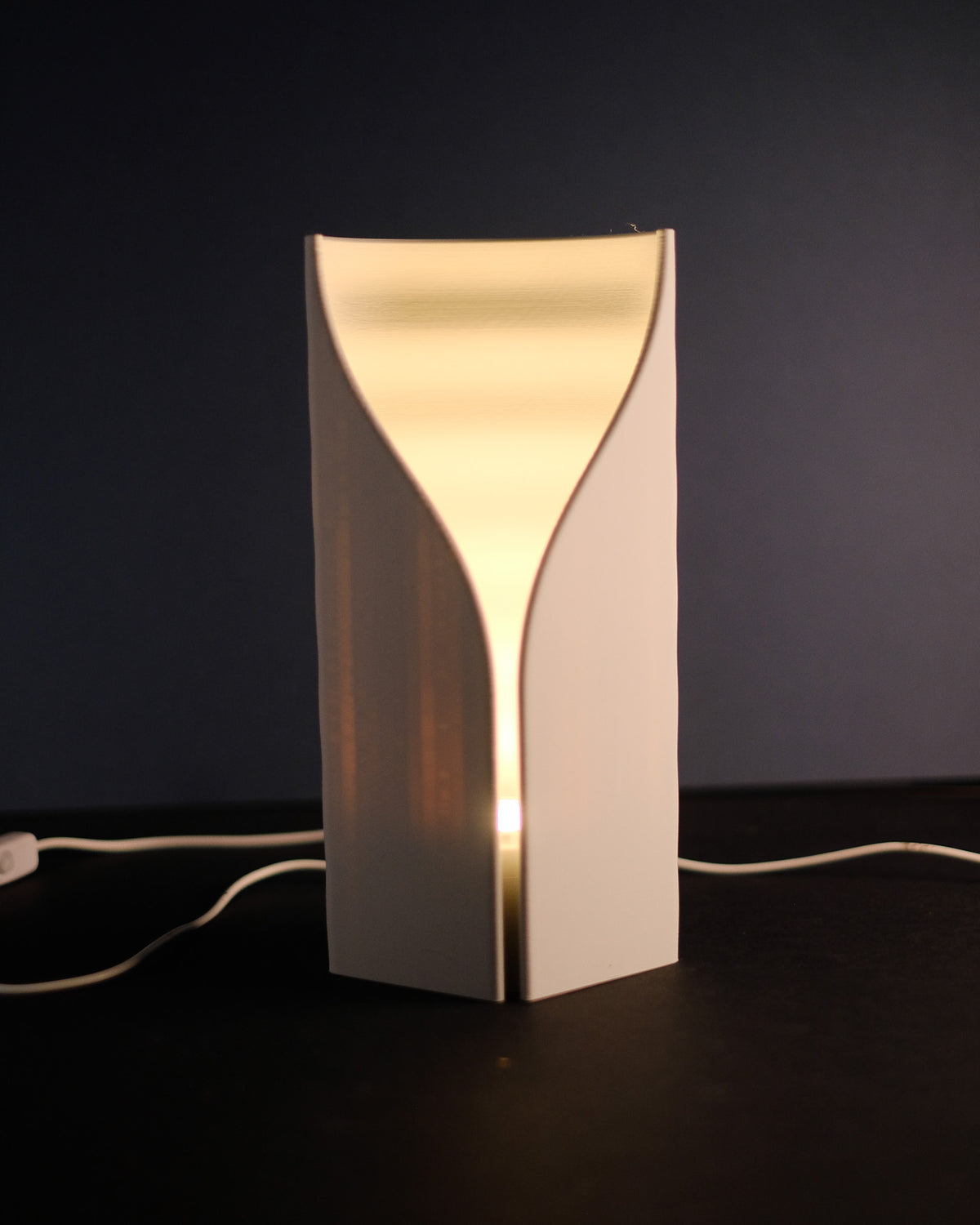 Ripple Accent Lamp - DSCF0467 product photo