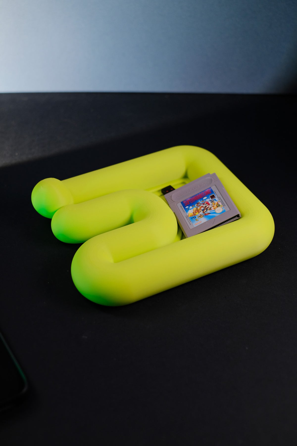 Chunky Wibble Desktop Phone Stand and Tray - photo 4