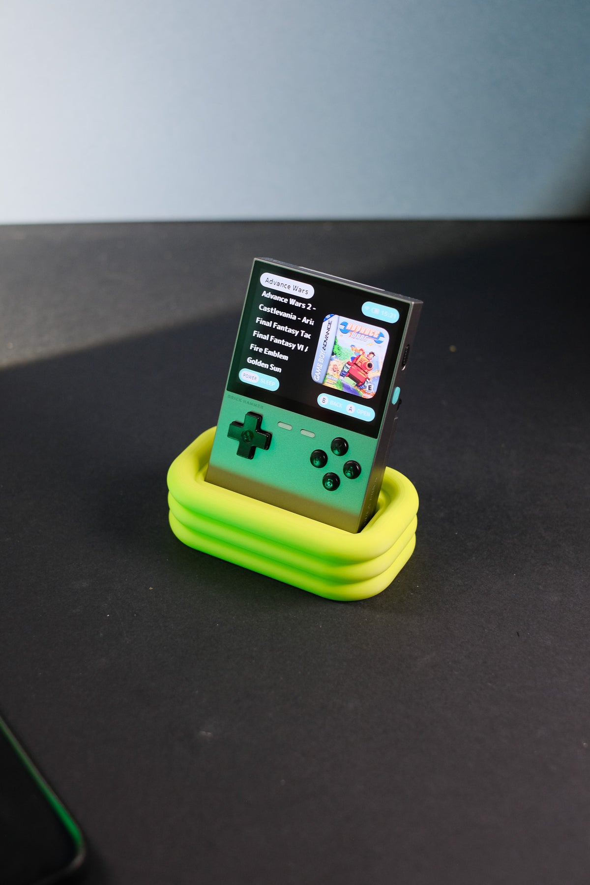 Minimalist Desktop Stand for Trimui Brick - product photo 2