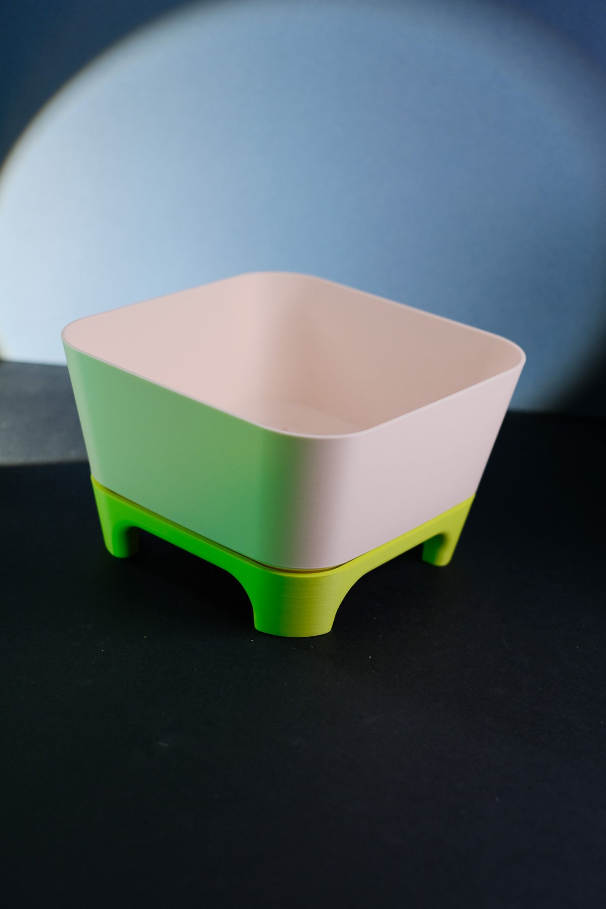 Two-Part Raised Planter with Legs - product photo white and green