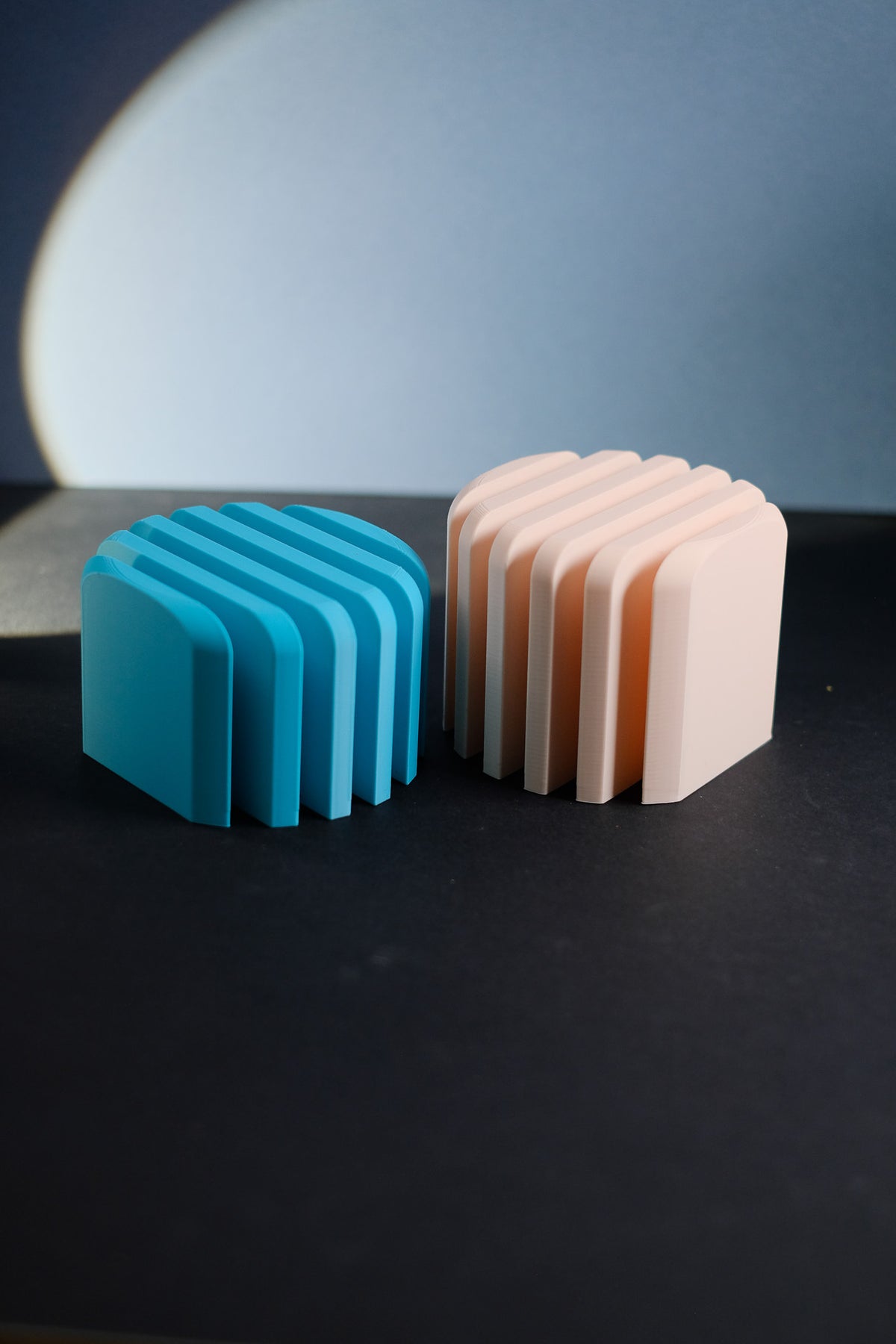 Minimalist Interlocking Plant Pot Risers - product photo 3