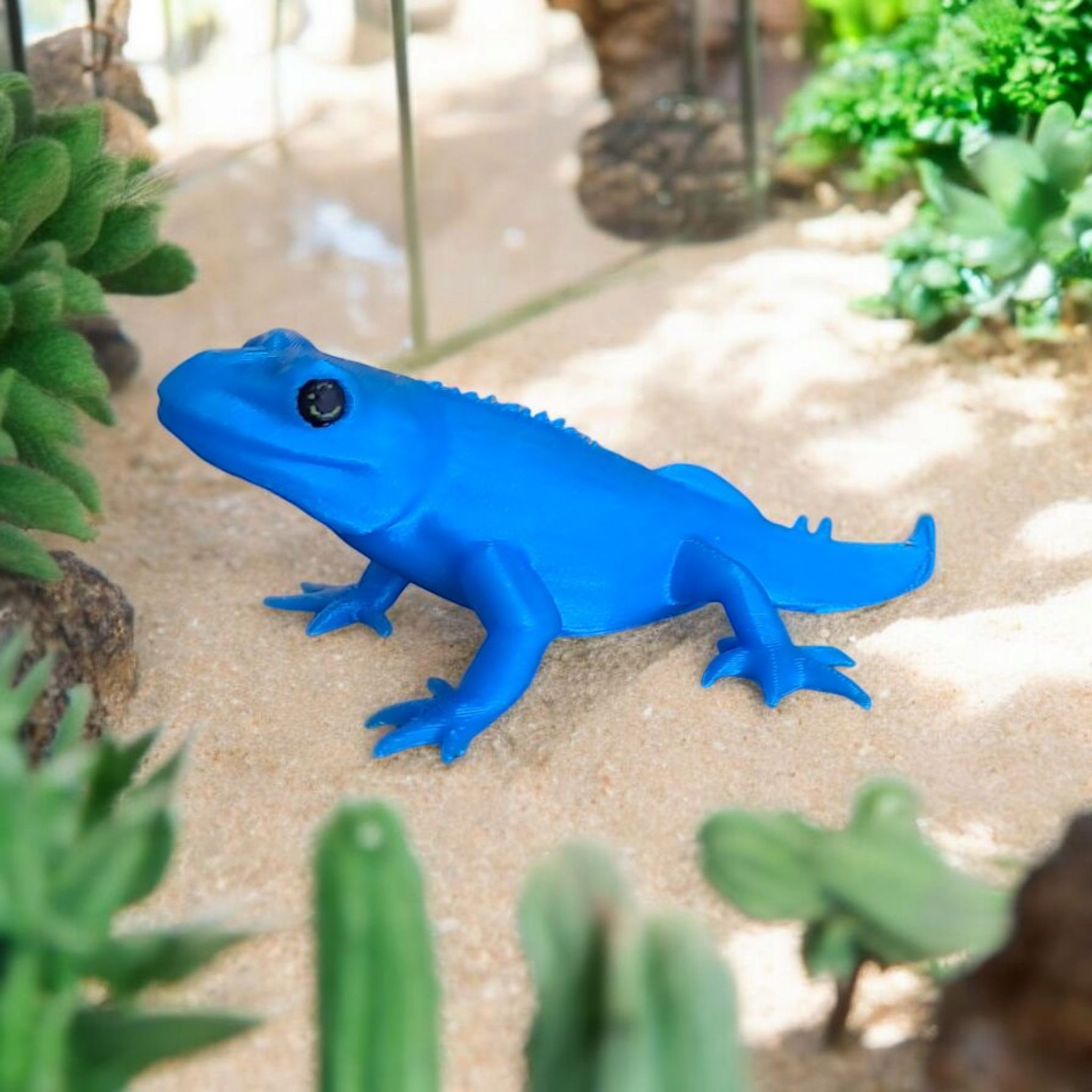 Tiny Legend Gecko-Dragon Figurine
