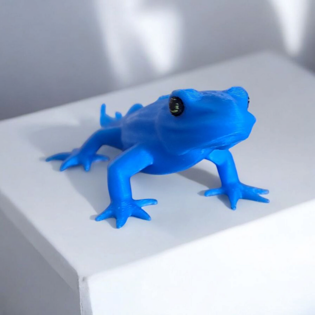 Tiny Legend Gecko-Dragon Figurine