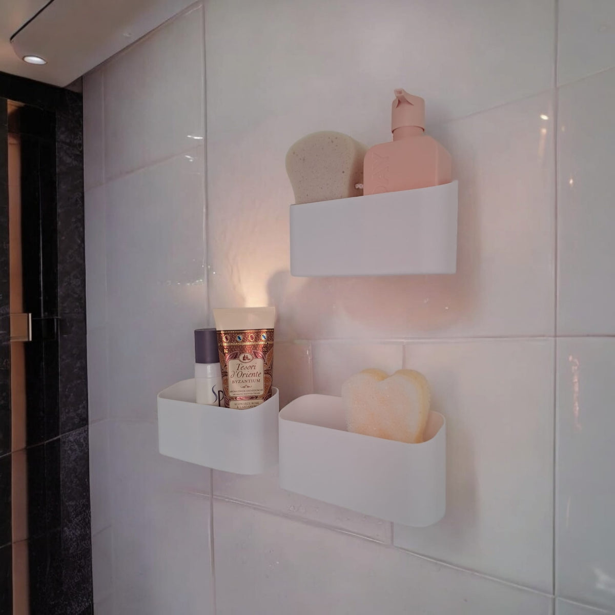 Hydro Holder – Wall-Mounted Organizer with Smart Drainage