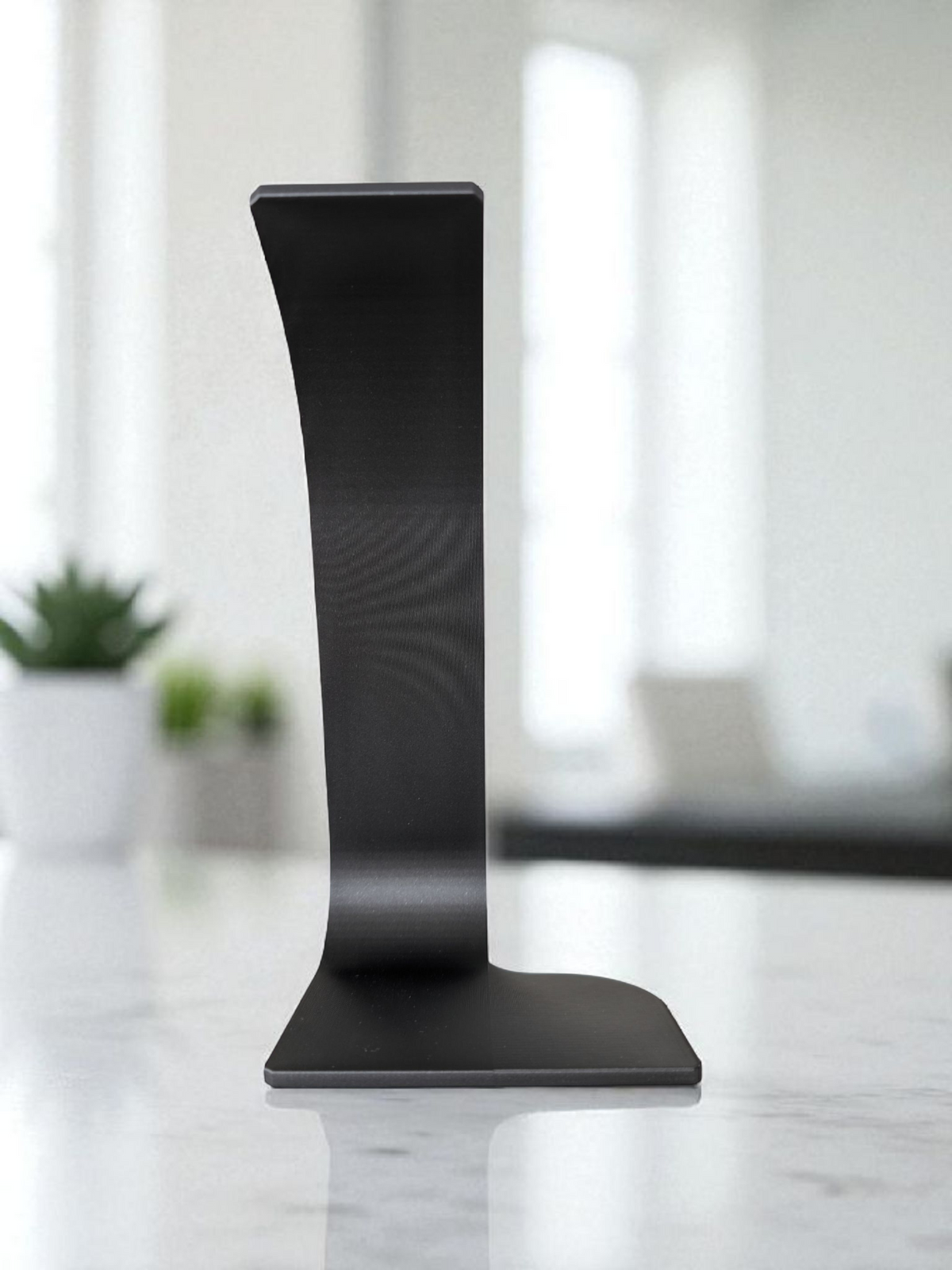 “Swing” Headphone Stand