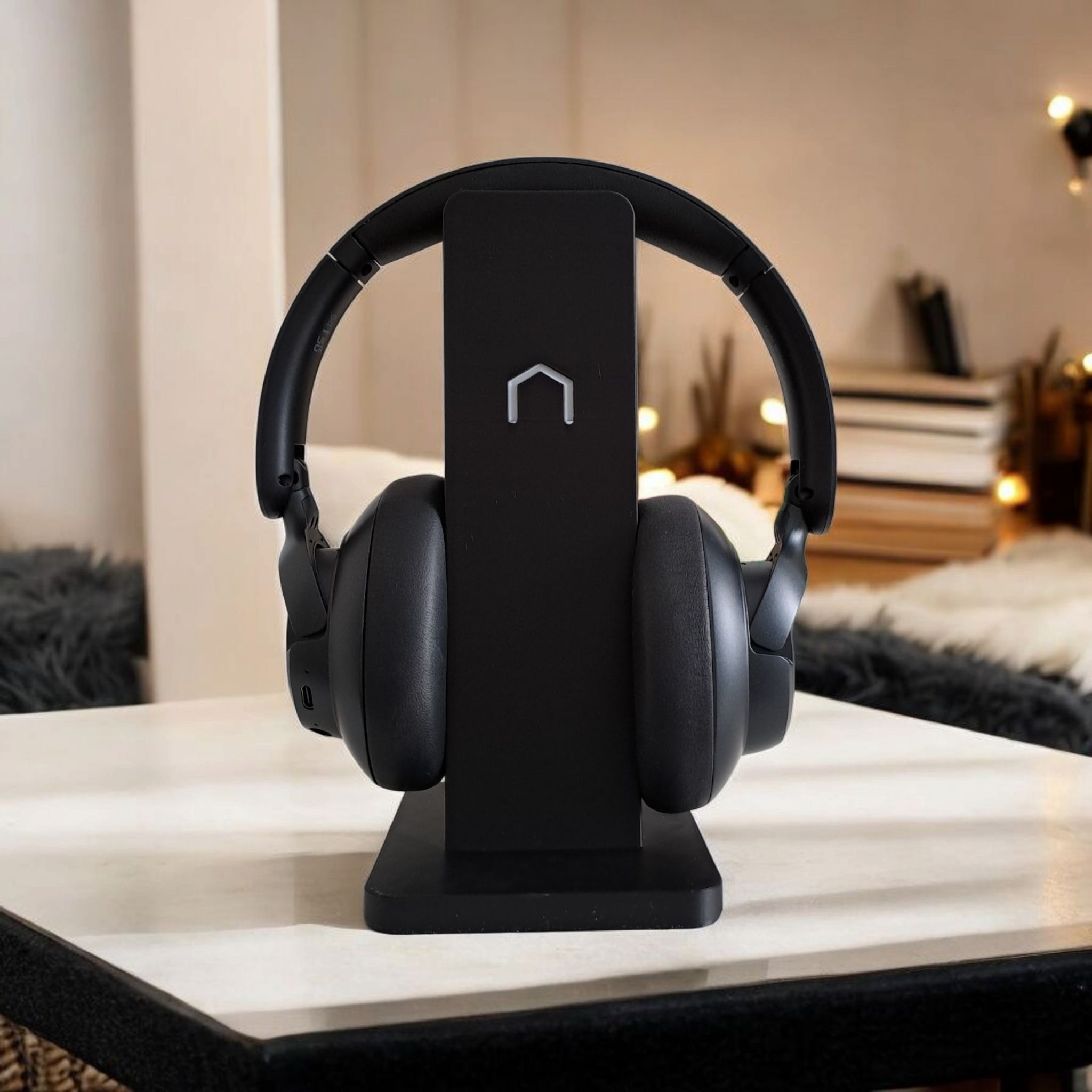 Minimalist Headphone Stand for Your Desk Upgrade