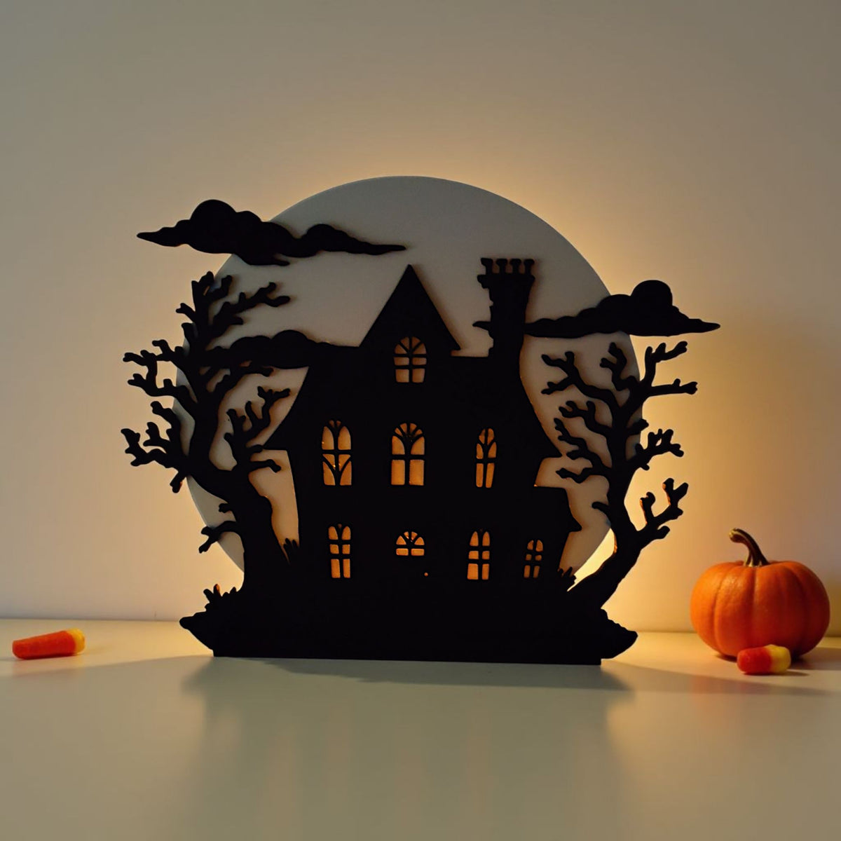 Haunted house decoration product shot 8