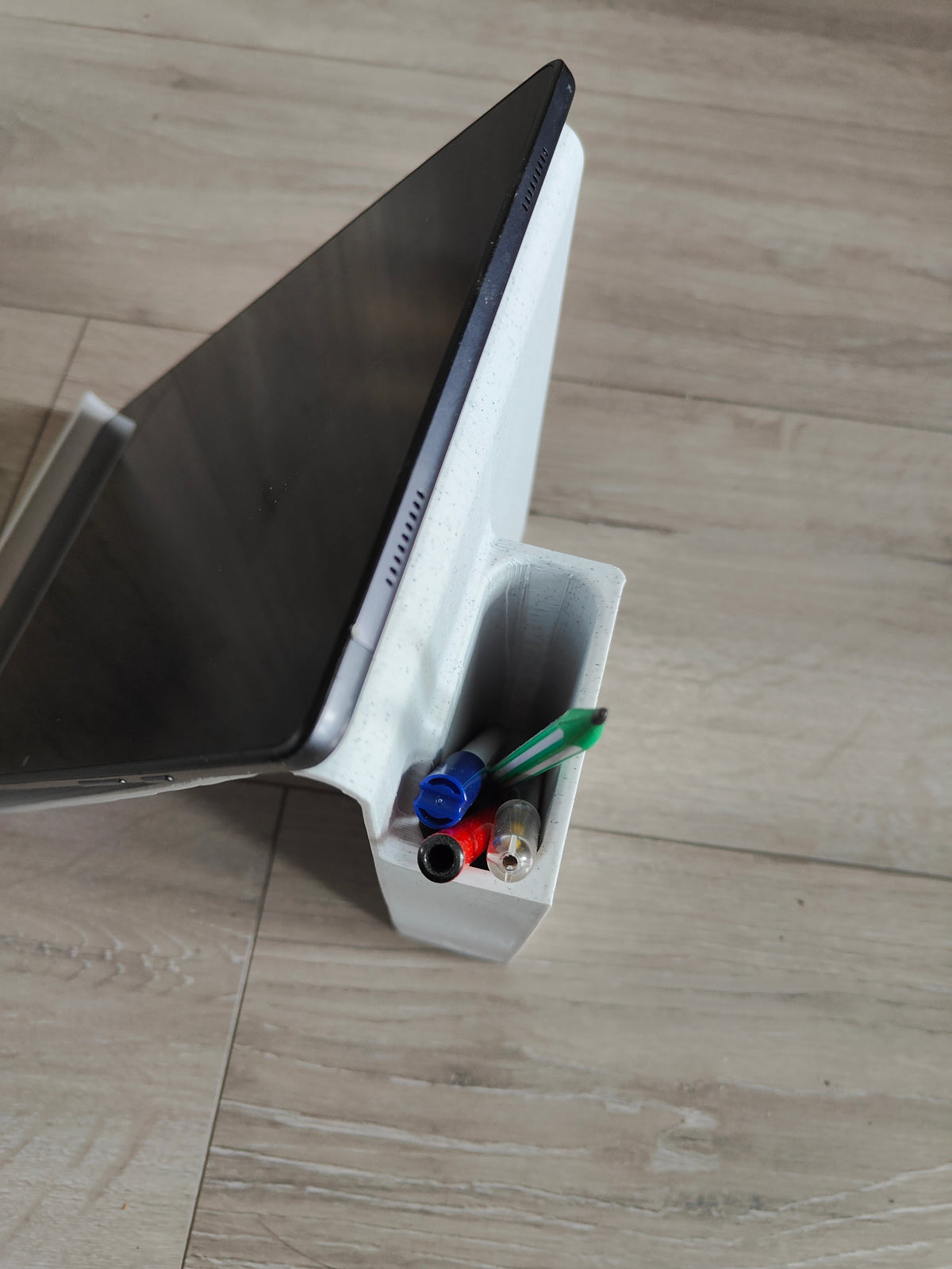 Tablet Stand with Pen Holder