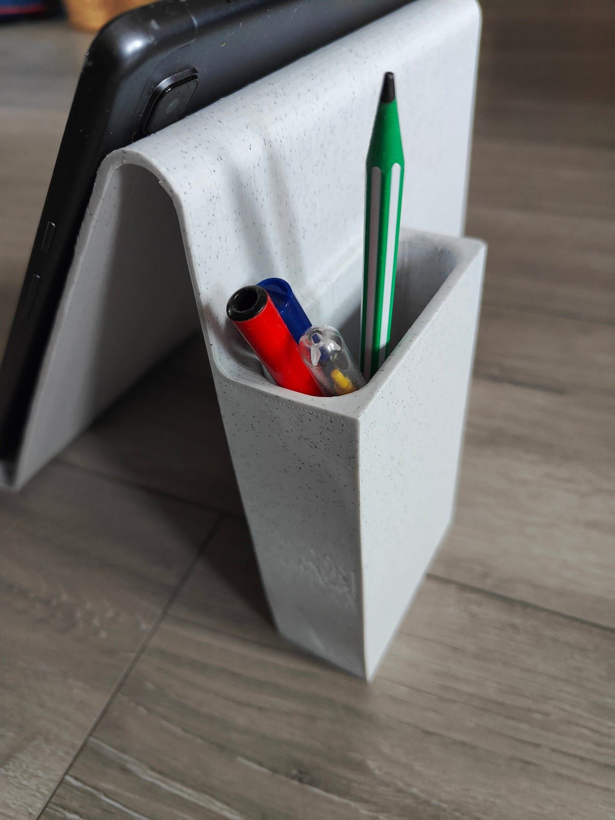 Tablet Stand with Pen Holder