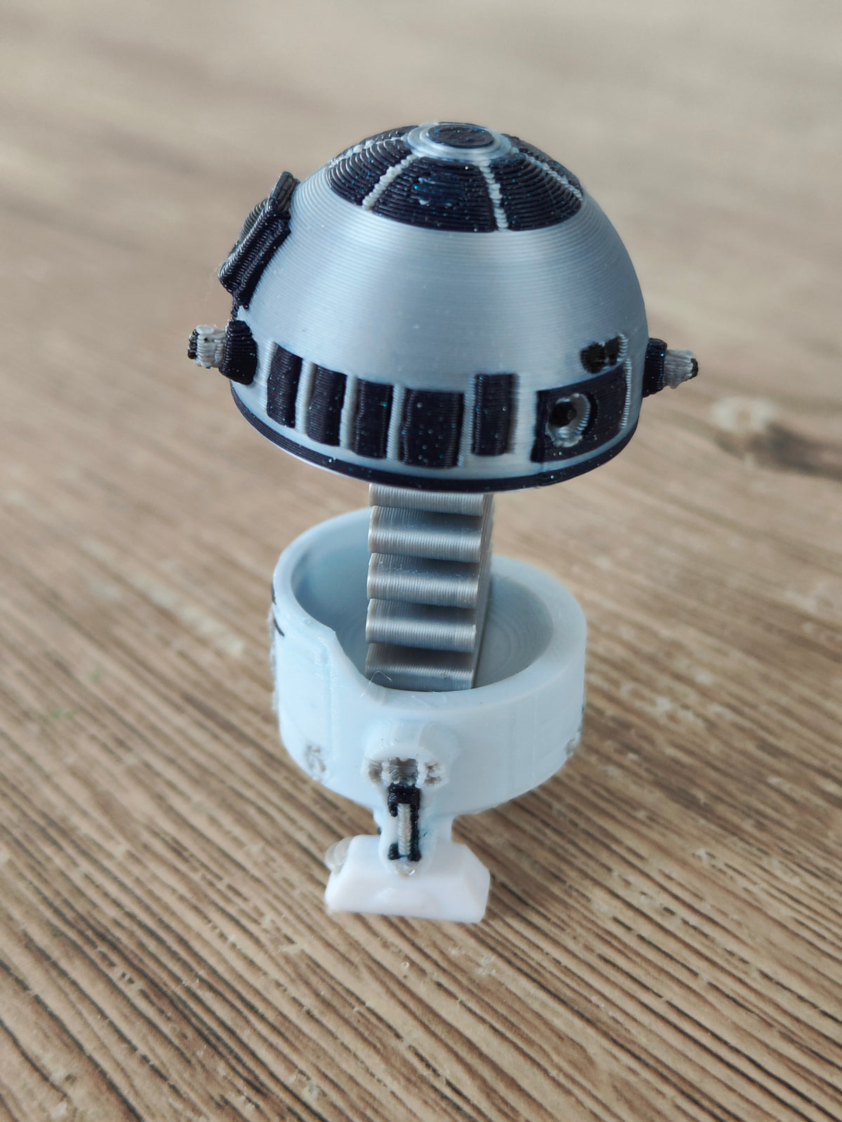 Star Wars R2-D2 Springie