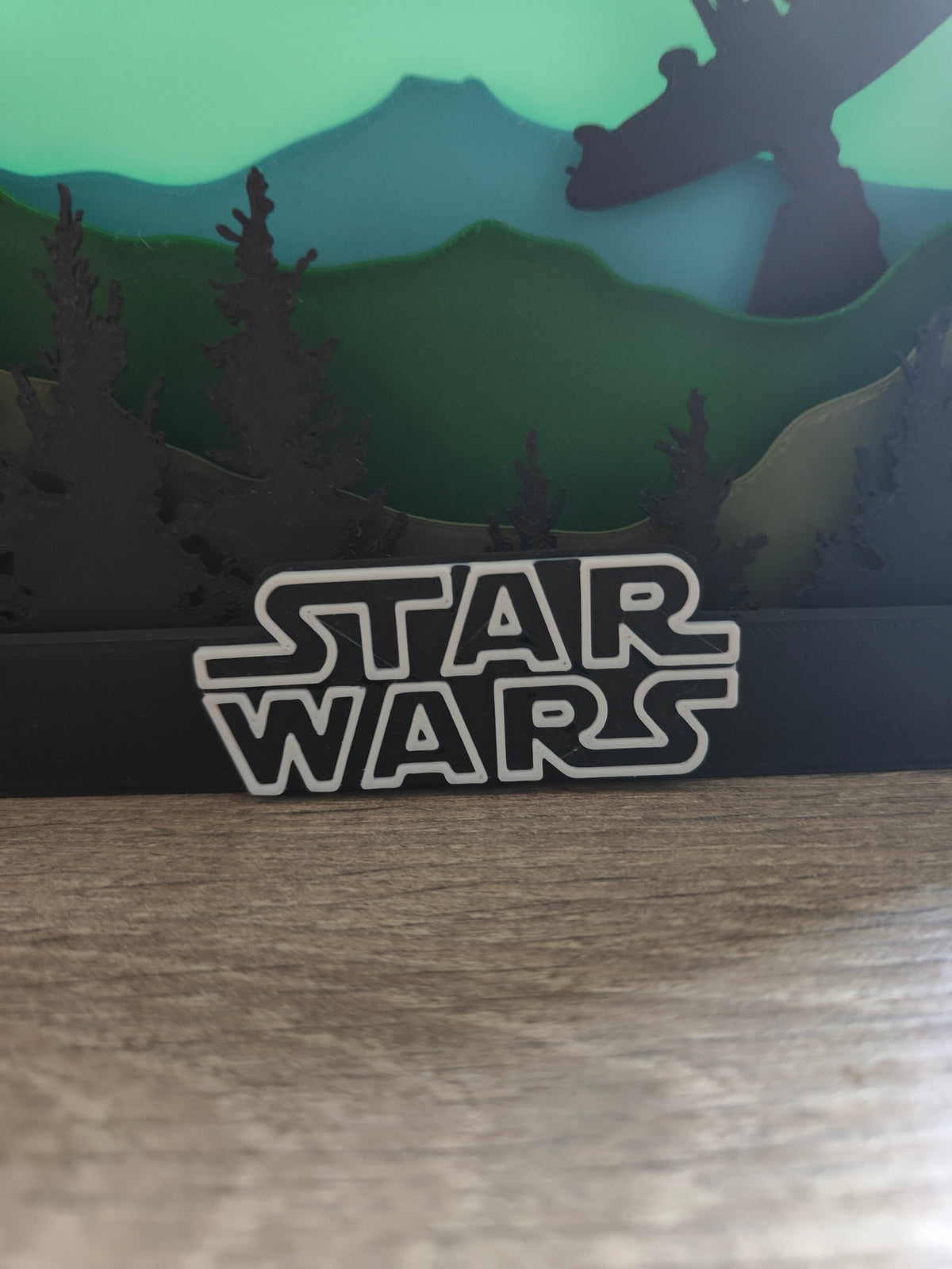 Star Wars - Endor Shadow Box (A)