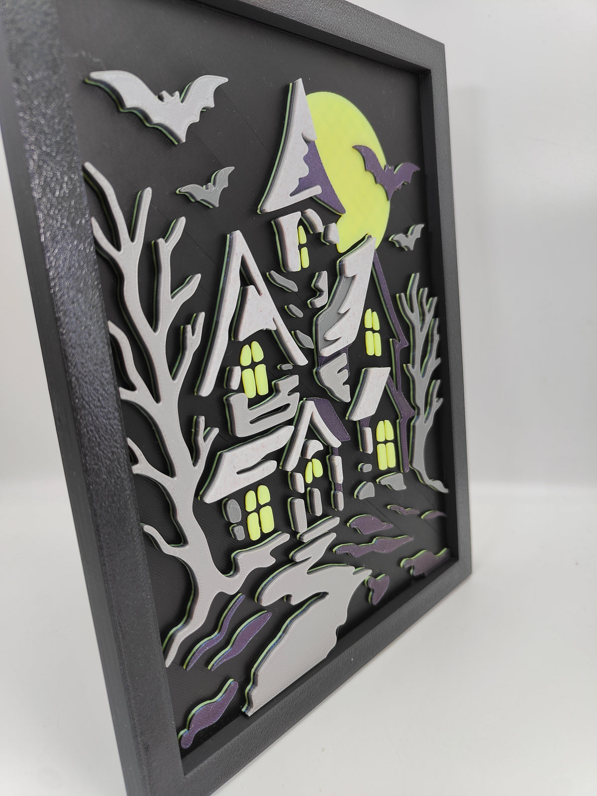 Halloween in Layers: The Haunted Manor