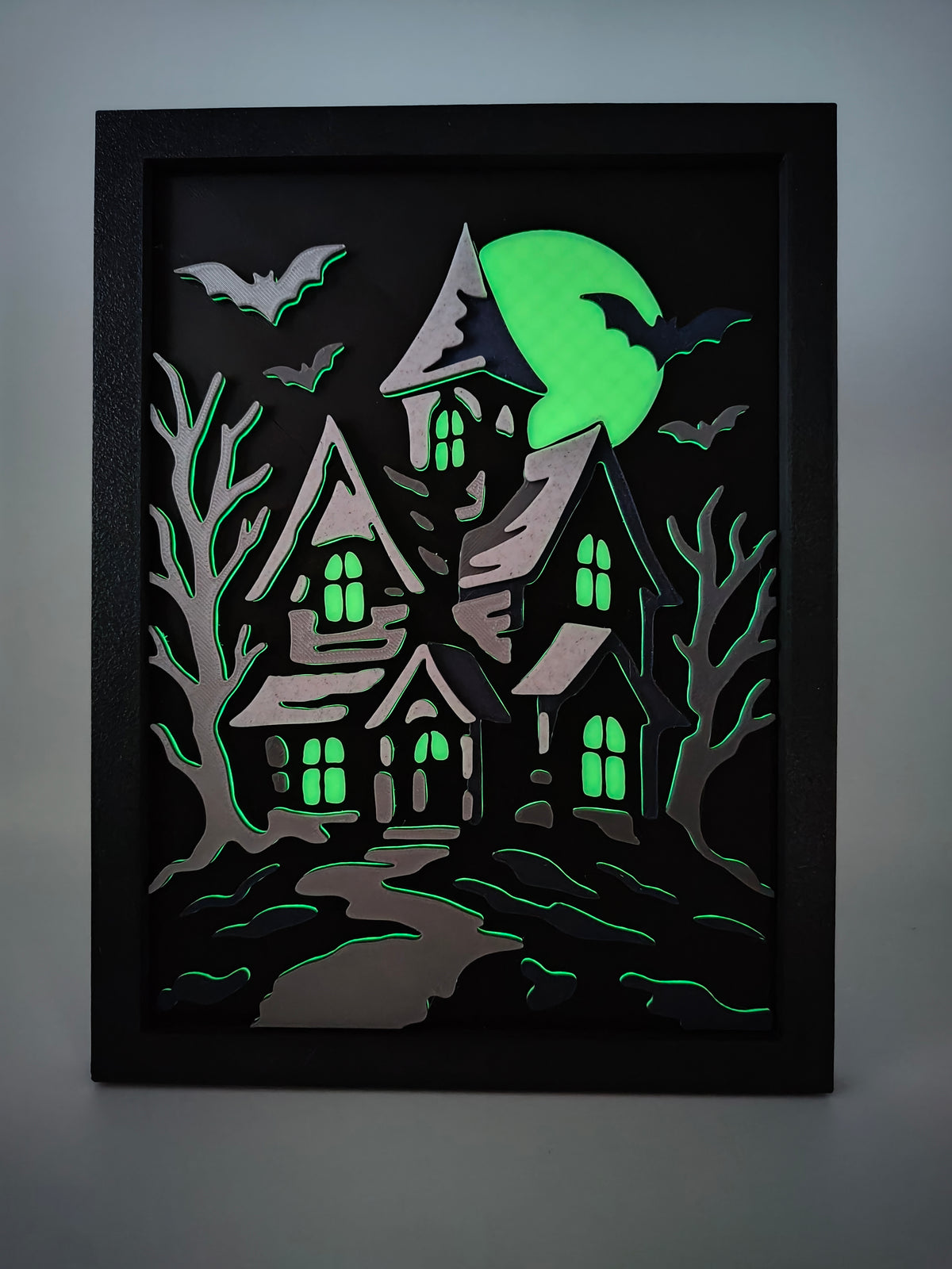 Halloween in Layers: The Haunted Manor