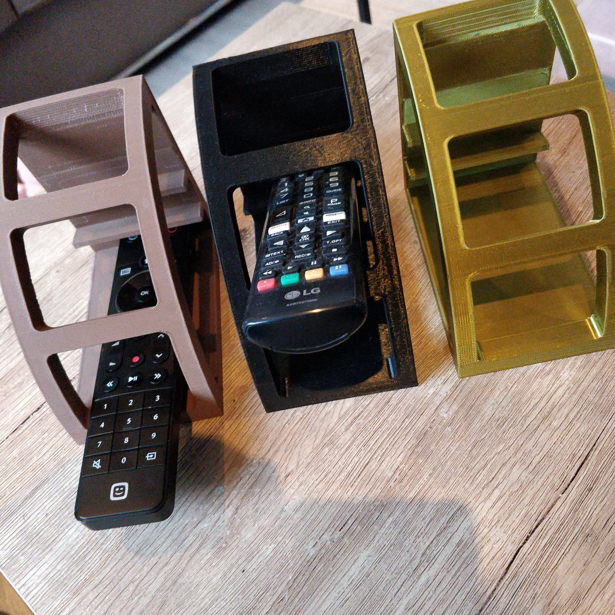 Remote Control Organiser — Arched Tiered Shelf