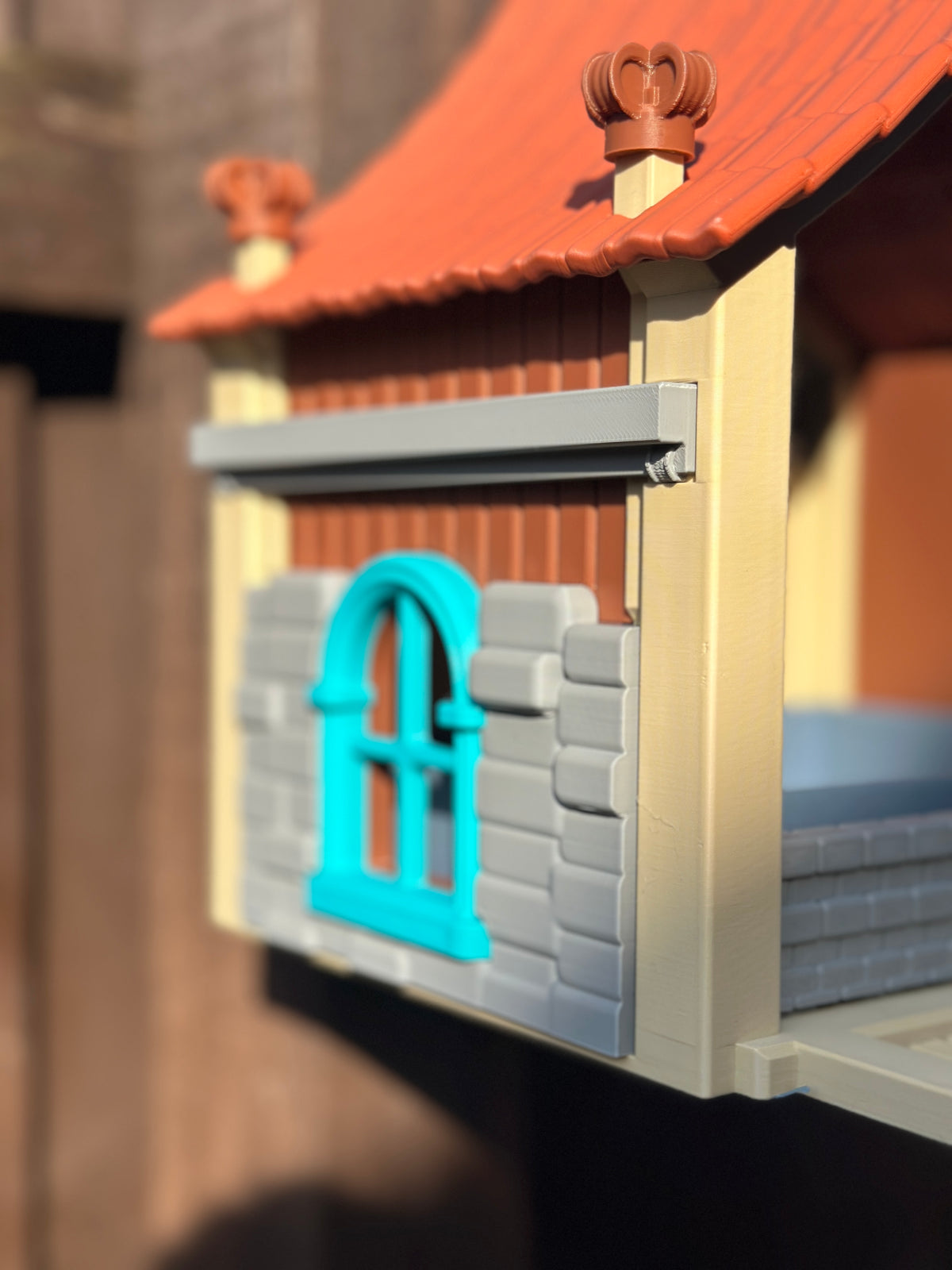 Cabin Bird Feeder