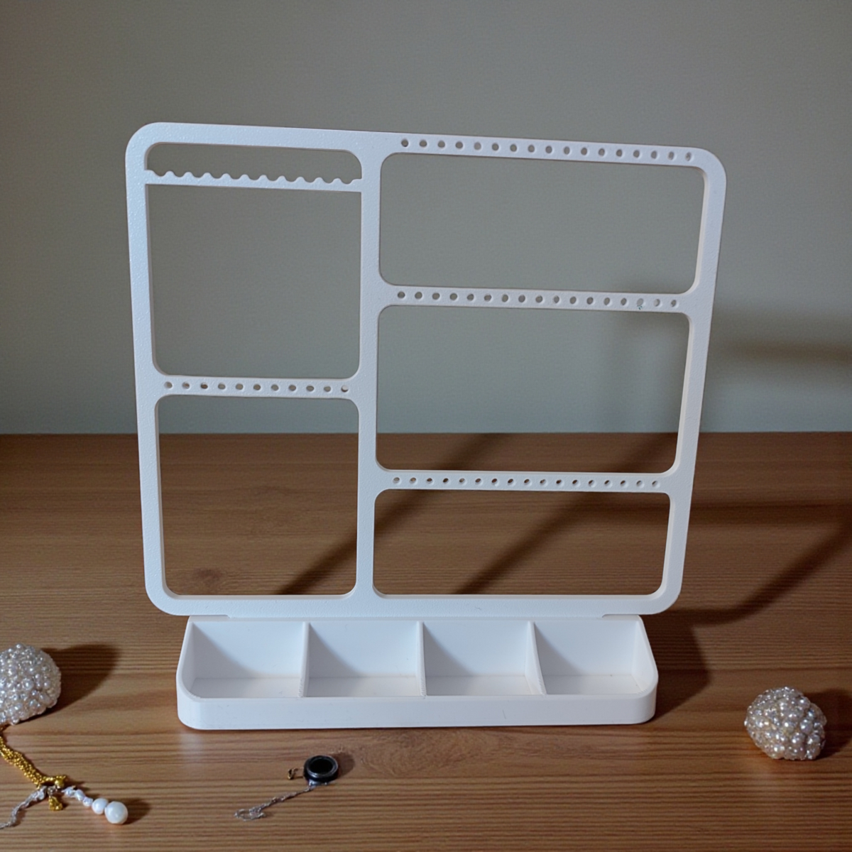 Modern Minimalist Jewellery Organizer