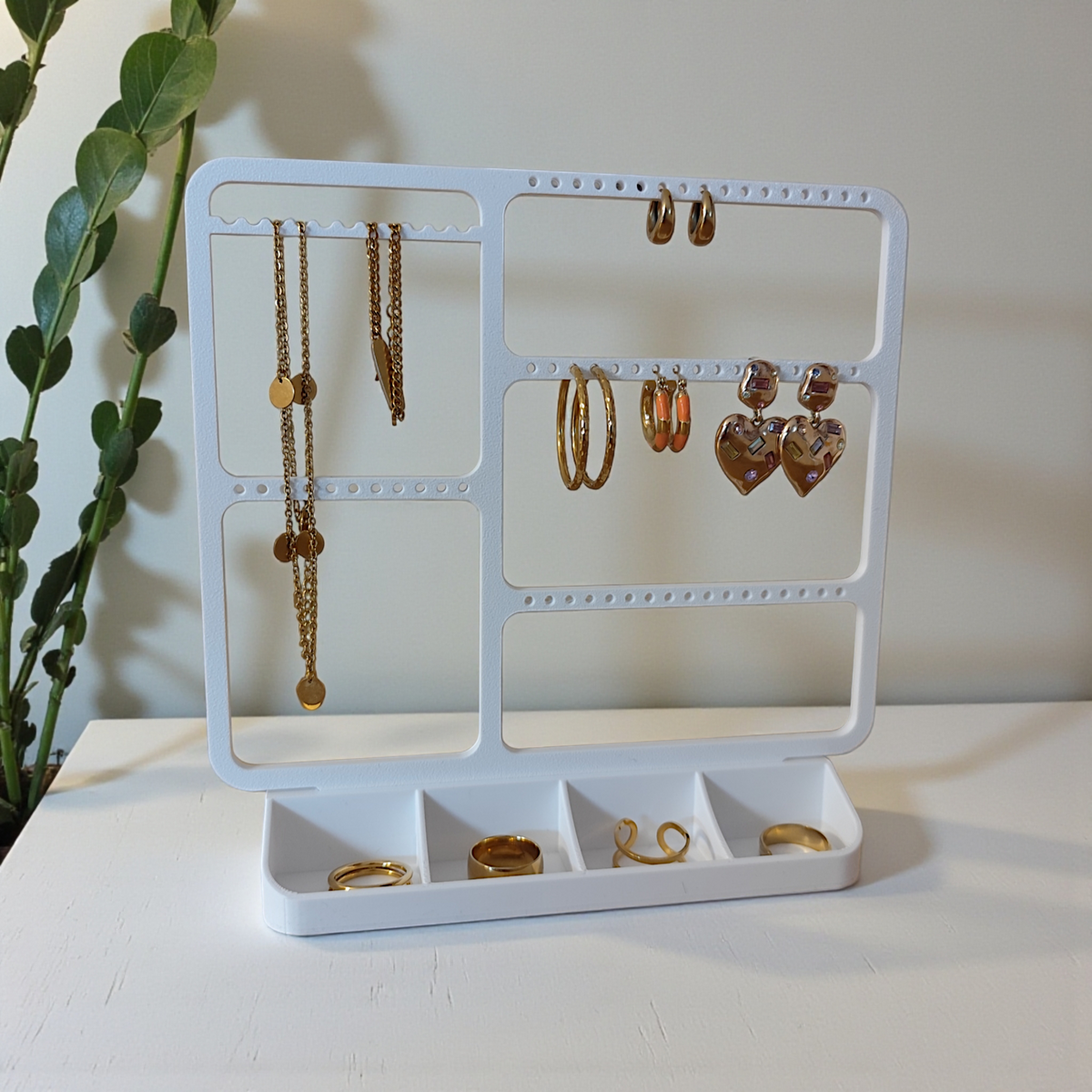 Modern Minimalist Jewellery Organizer