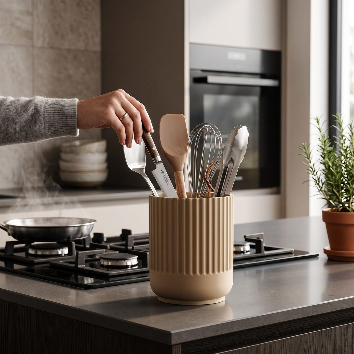 Japandi-Style Kitchen Utensil Holder