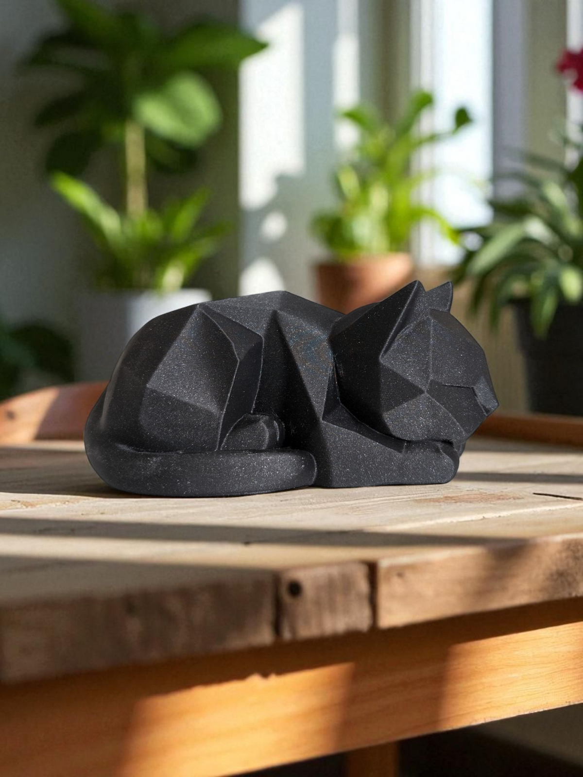 Low-Poly Kitten — Minimalist Cat Sculpture