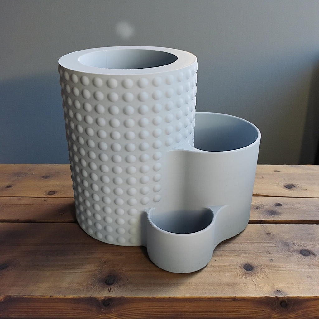 Modern Dotted Office Organiser