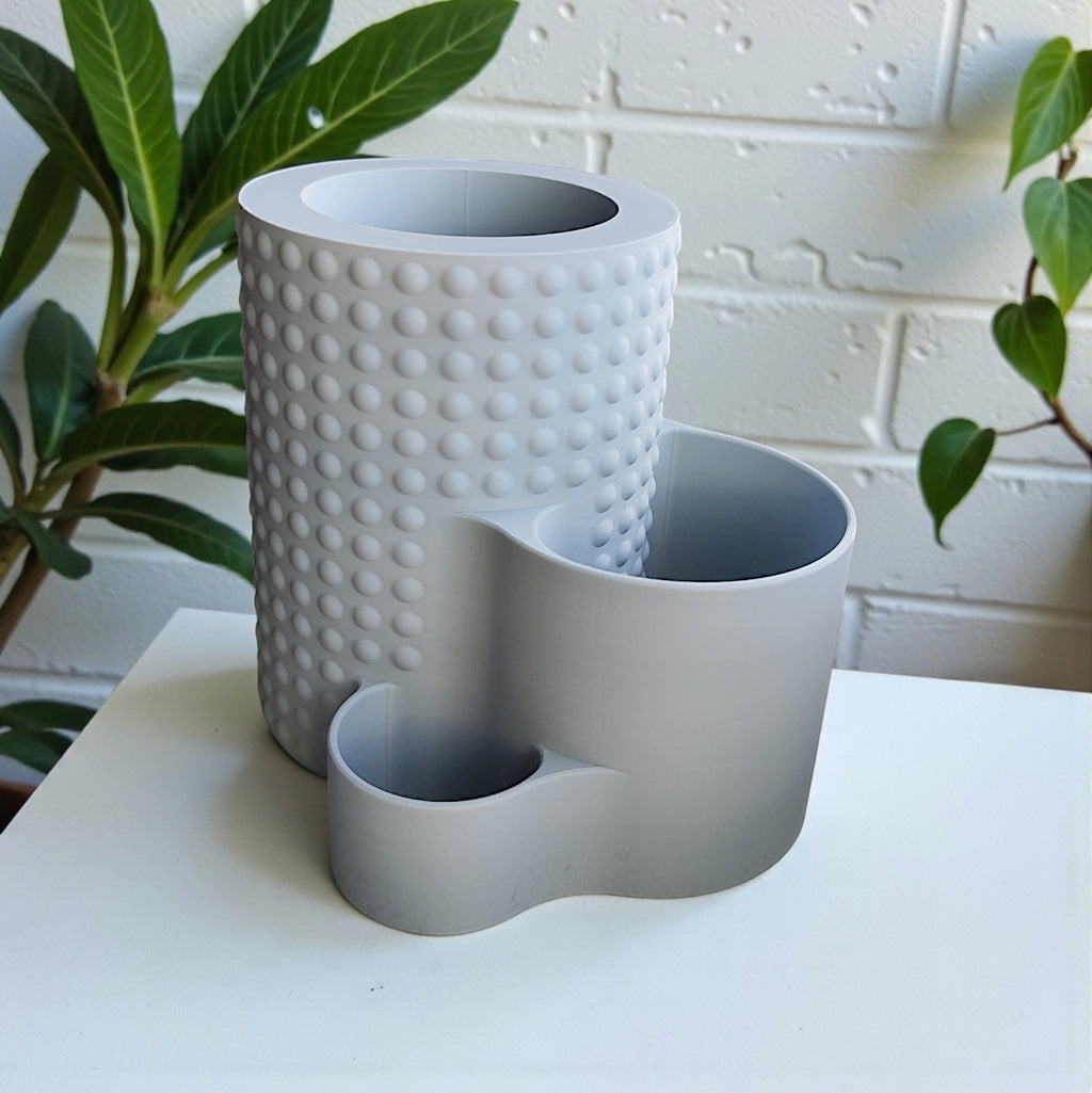 Modern Dotted Office Organiser
