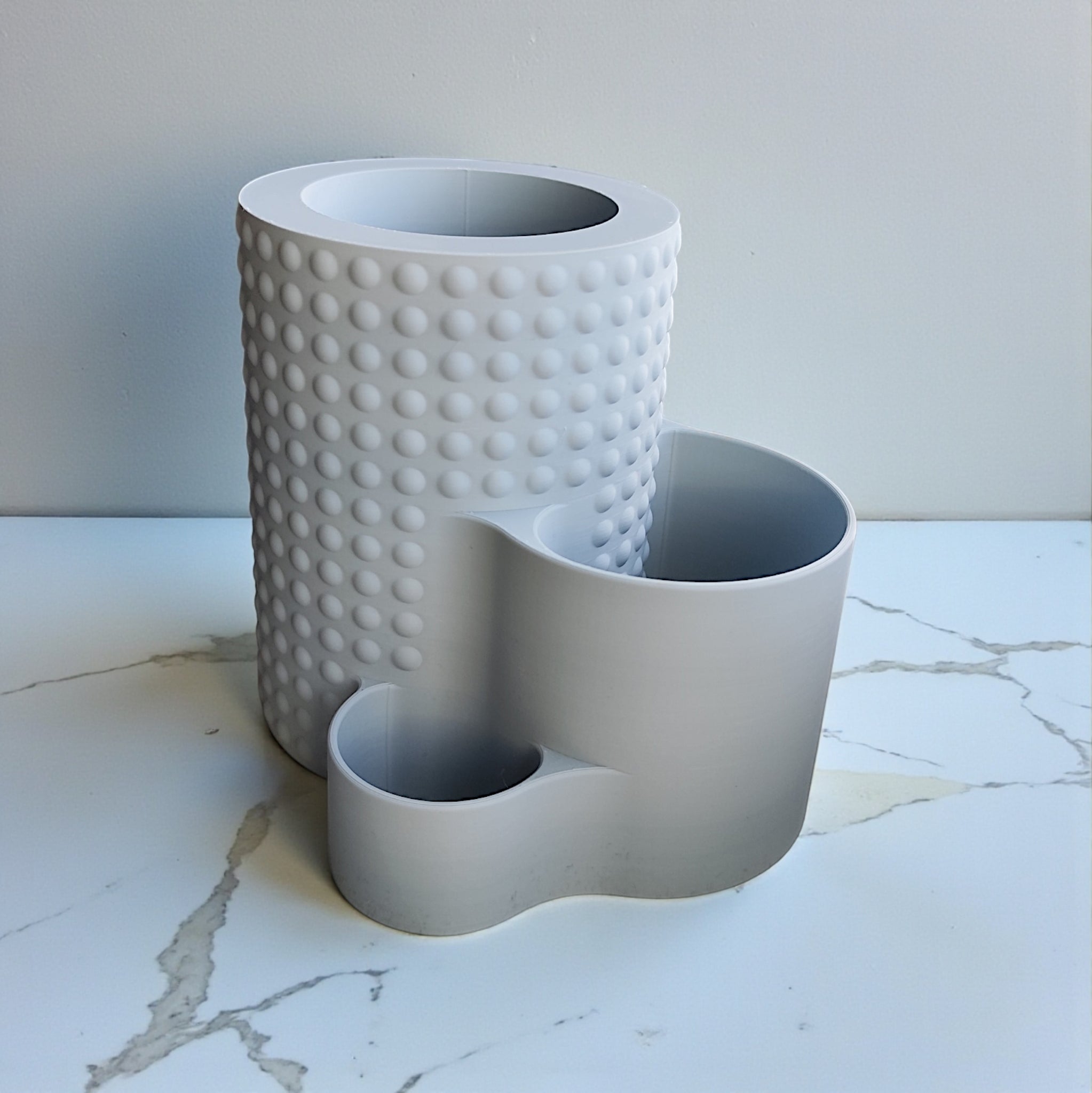 Modern Dotted Office Organiser