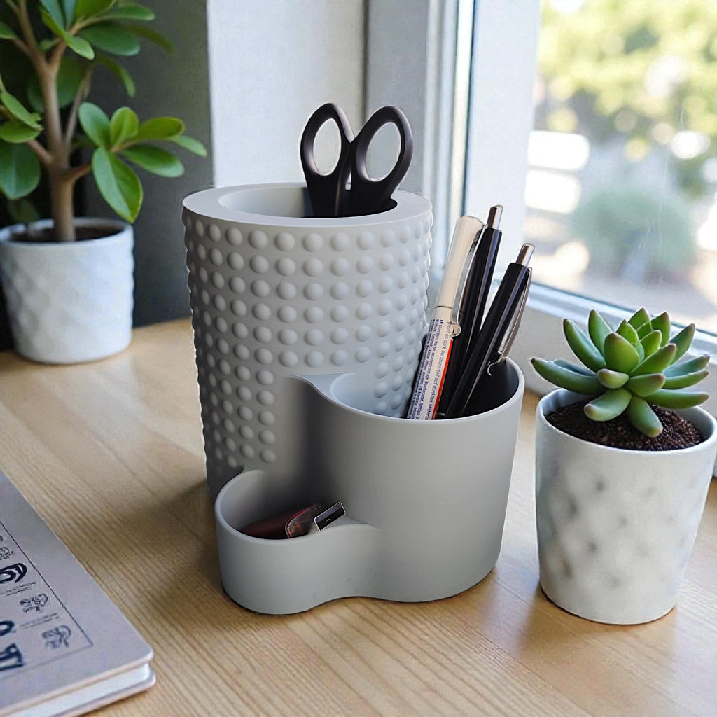 Modern Dotted Office Organiser