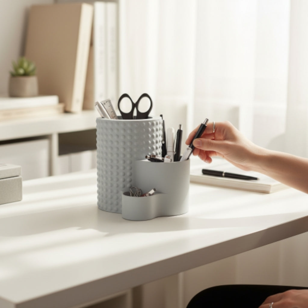 Modern Dotted Office Organiser