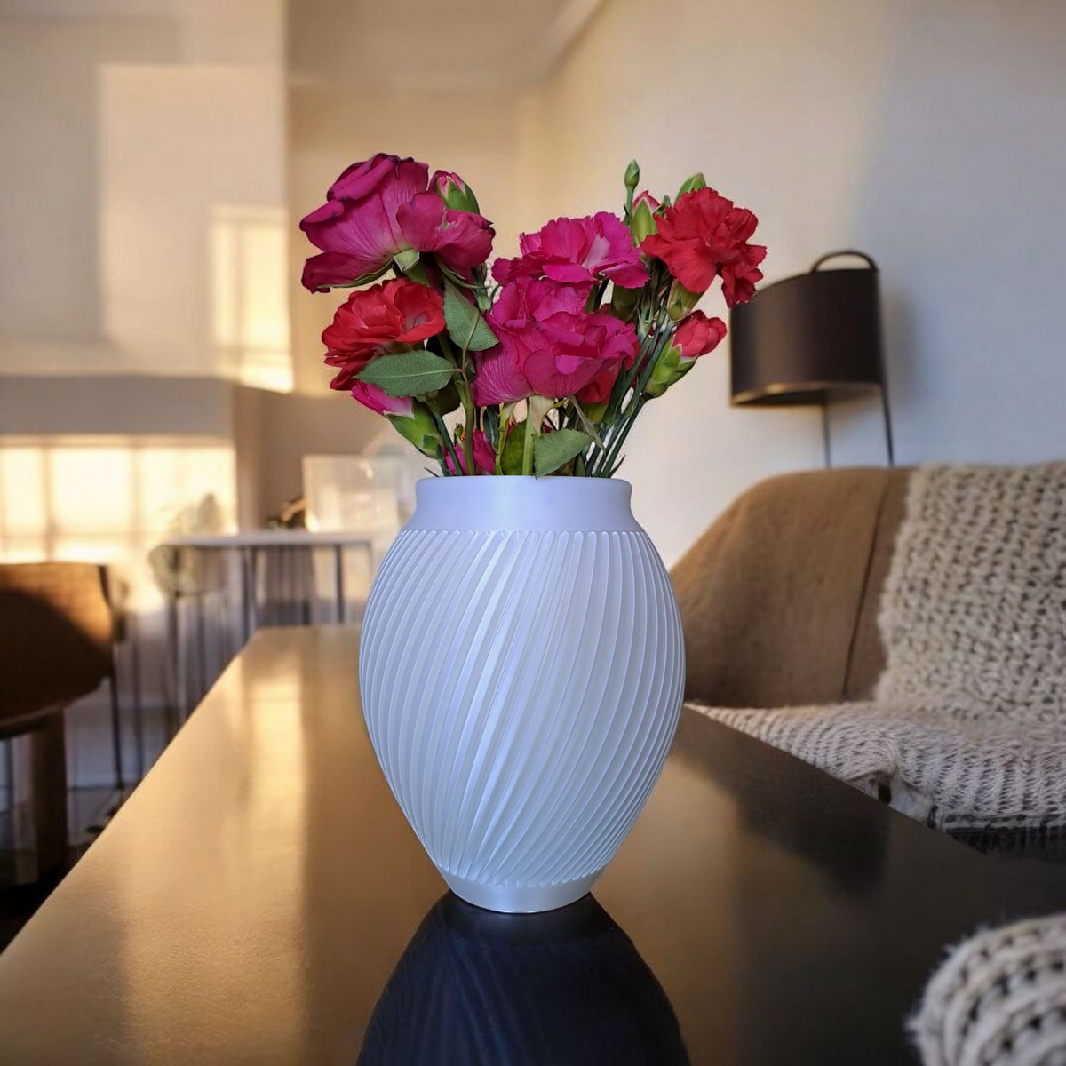 Versa – The Modern Slatted Design Vase