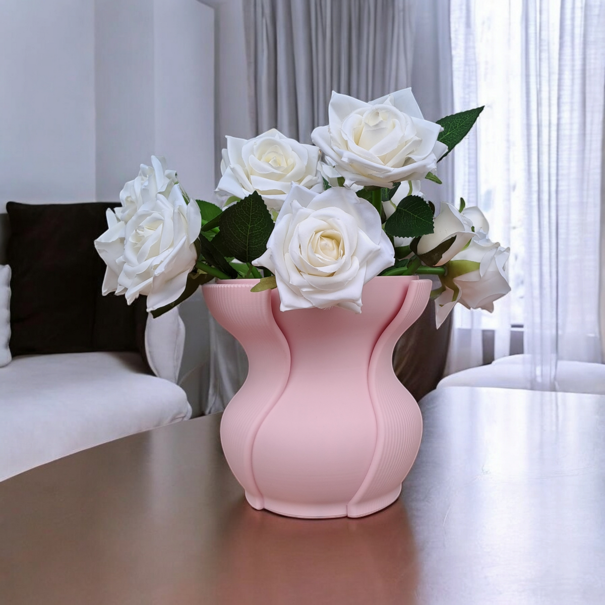 Aera Vase: Sculptural Beauty for the Modern Home