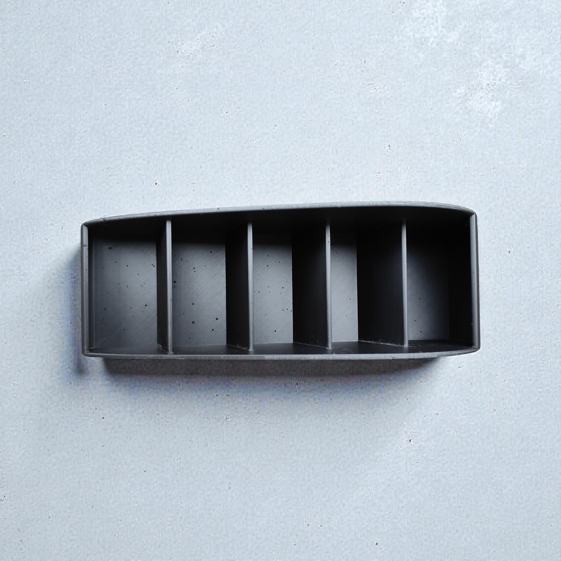 Curved Remote Control Organiser