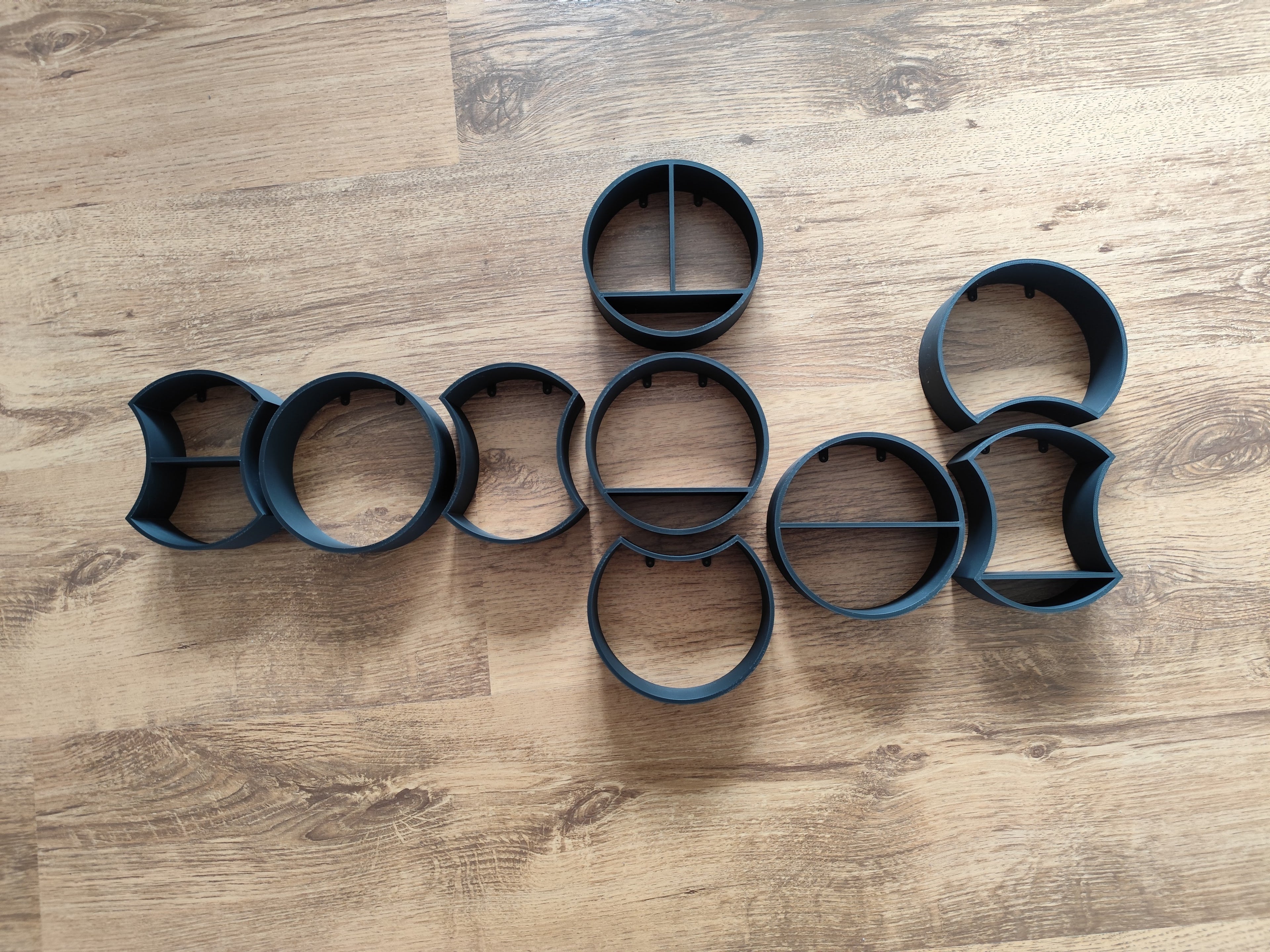 Modular round shelf system