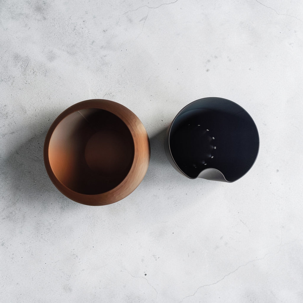 Self-watering plant pot in a hammered design