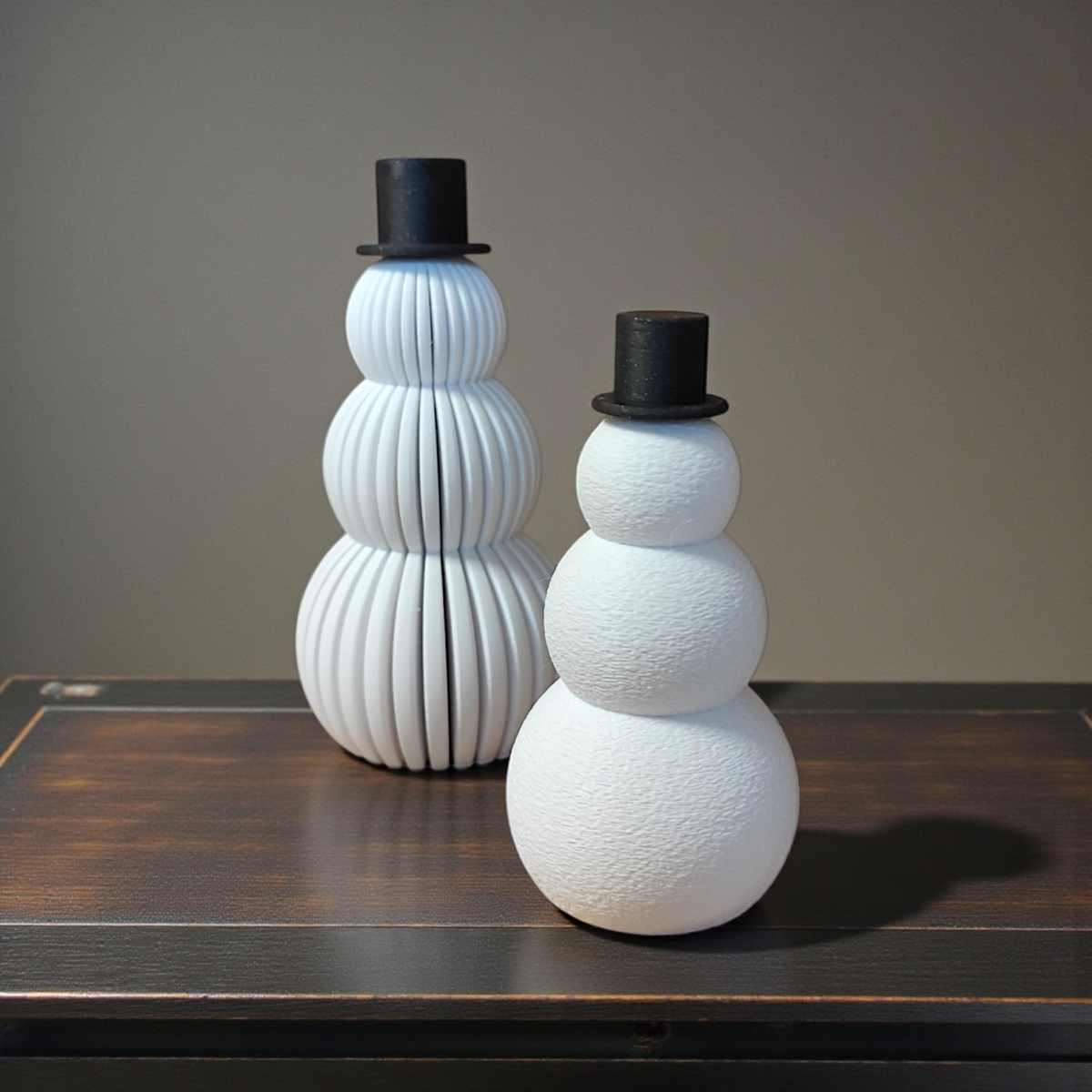 Snowmen set lifestyle shot 8