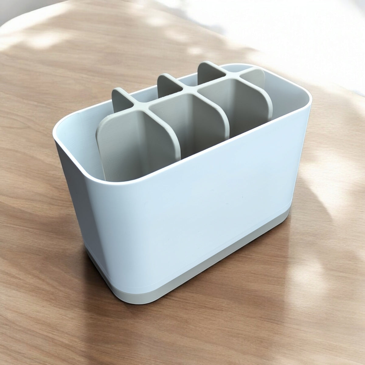 The Modern Two-Tone Bathroom Organizer