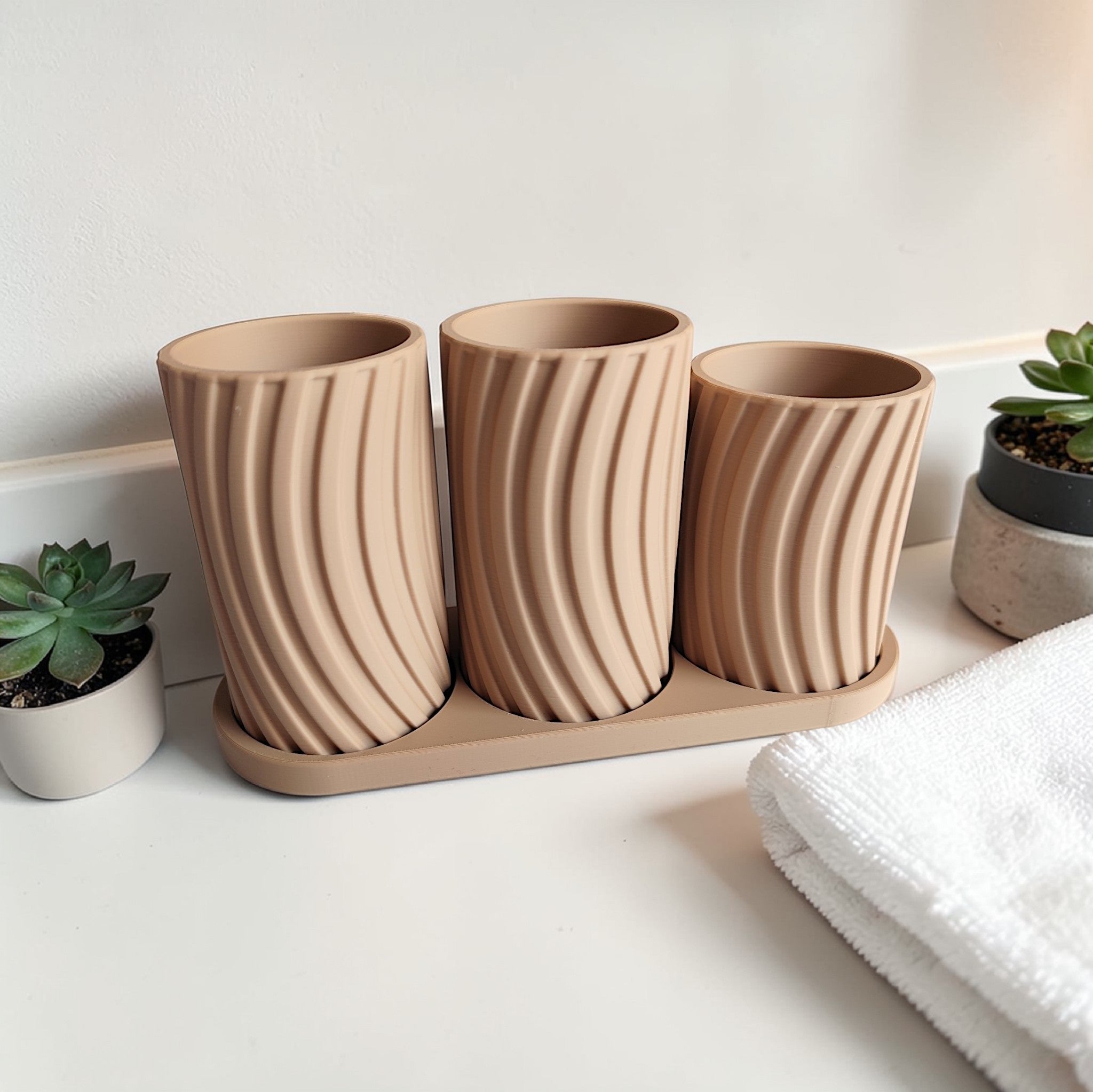 Toothbrush holder set "Little Family"