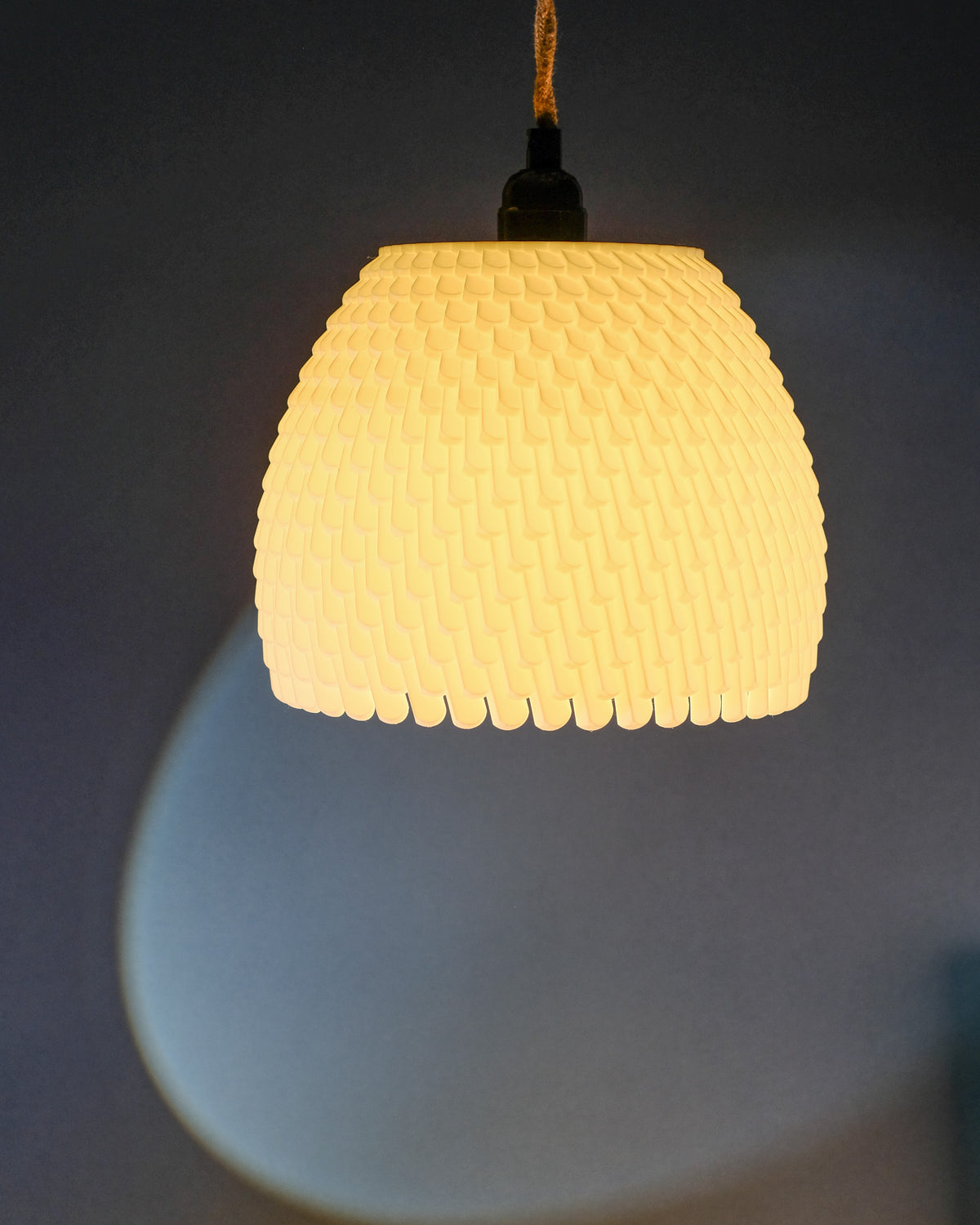 Elegant Staggered E27 Pendant Lampshade base render 2