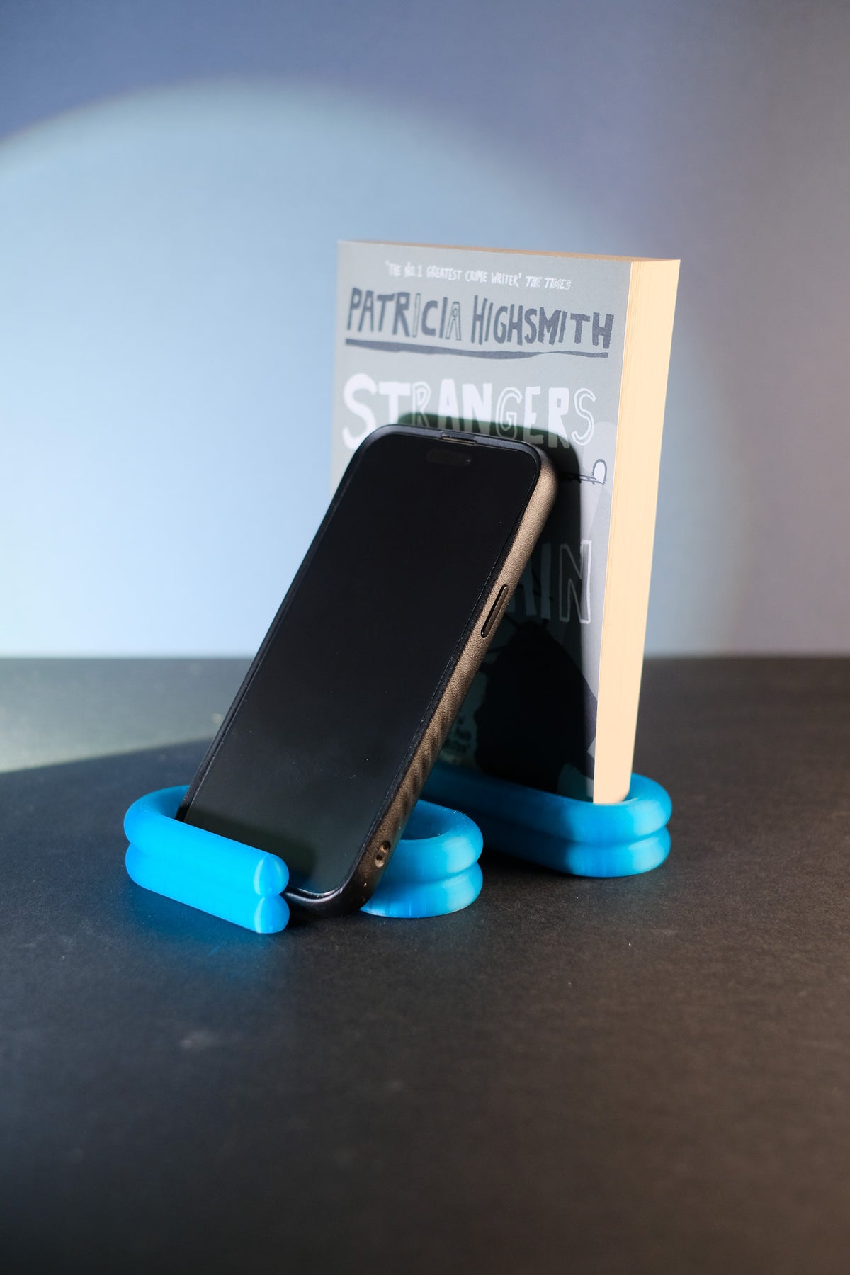 Wibble Desktop Stand for Phone and Book - base render