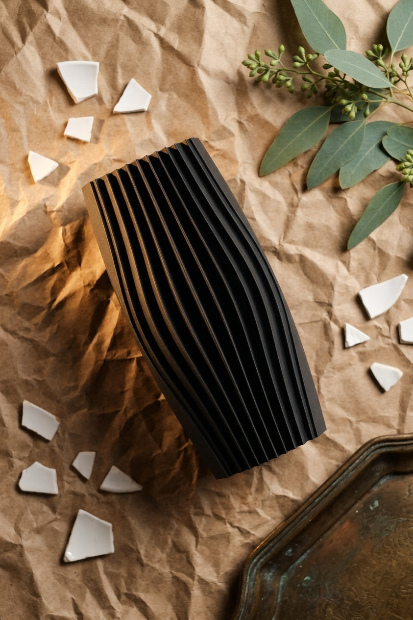 Wavy Flow Vase