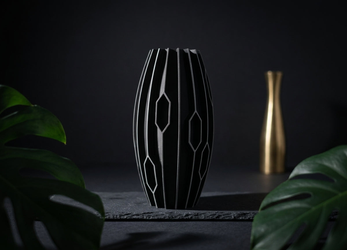 Black diamond rib vase render showing lower rib section close up