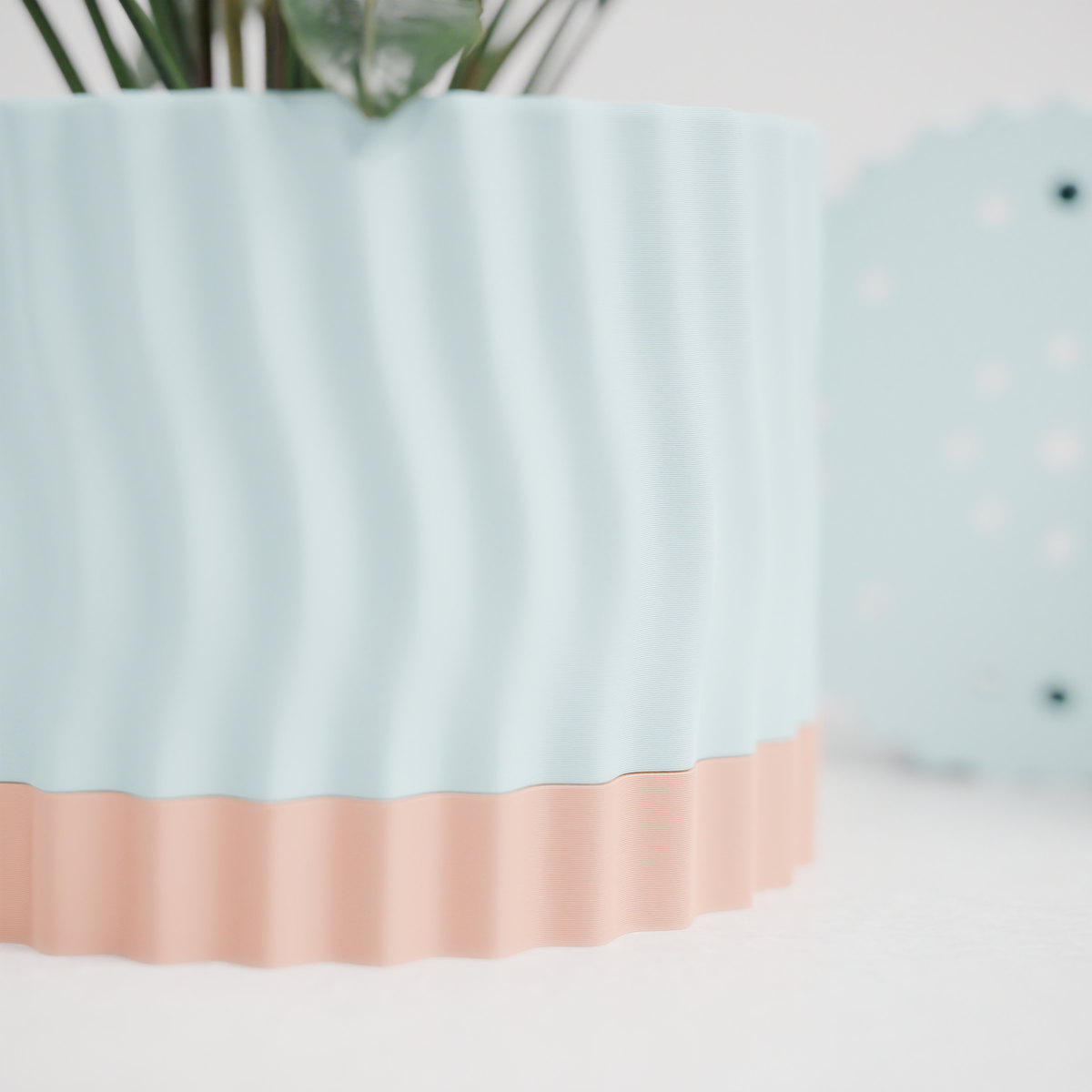 Wavy Two-Part Planter